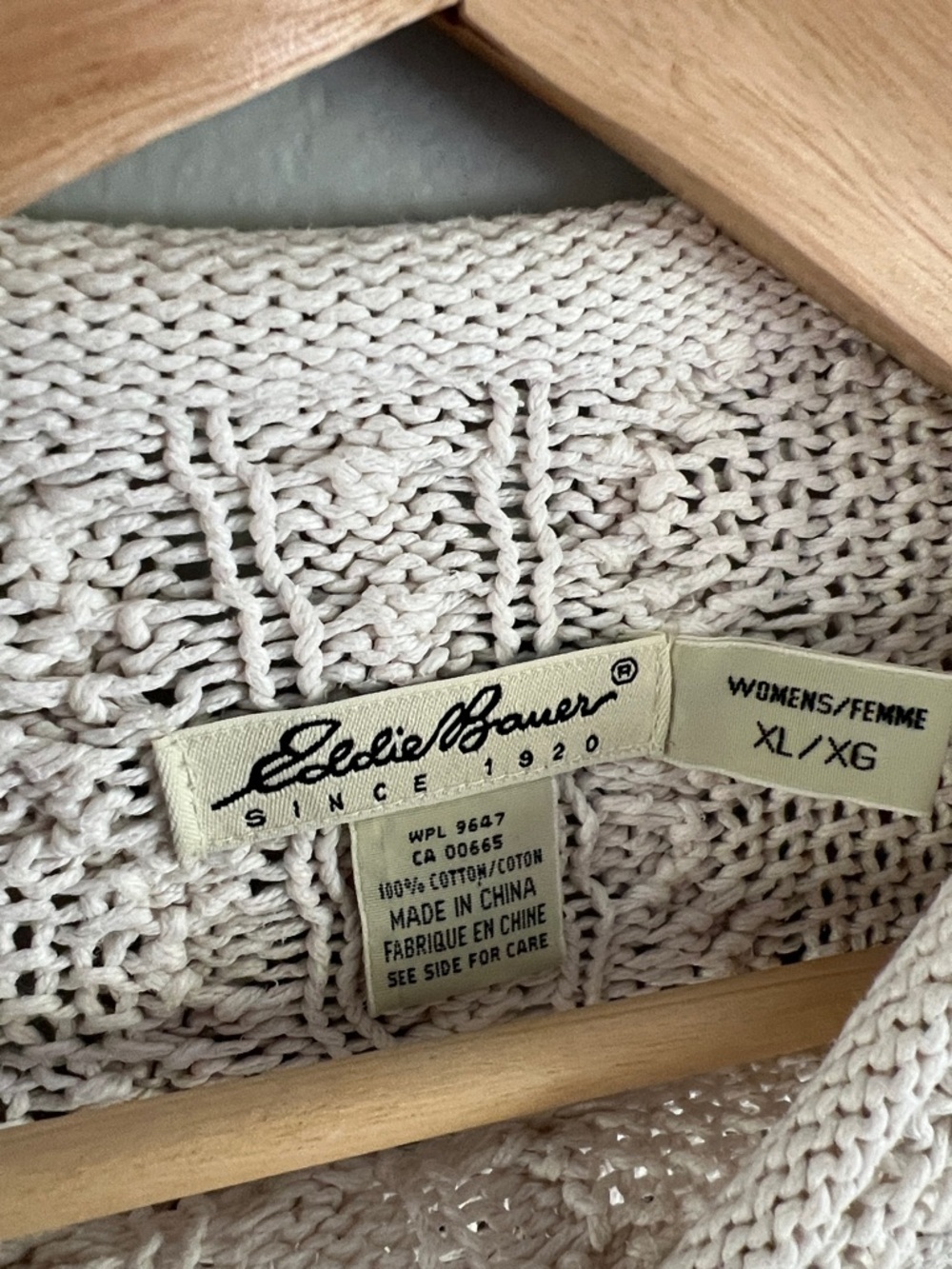 Eddie Bauer Cream Cable-Knit Crewneck Sweater - Picture 5 of 7